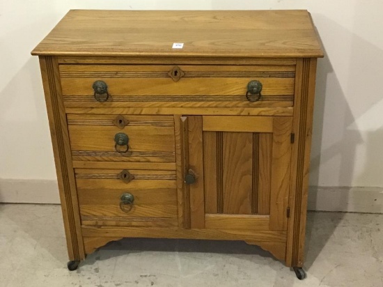 Sm. Antique Commode Style Cabinet