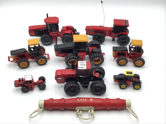 Group of Smaller Scale Case & Versatile Toy