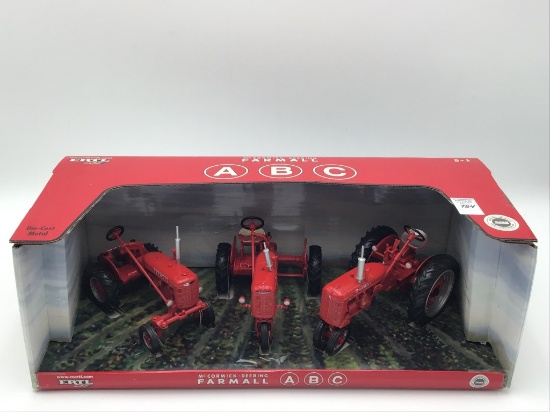 1/16 Scale Three pIece McCormick Deering Farmall