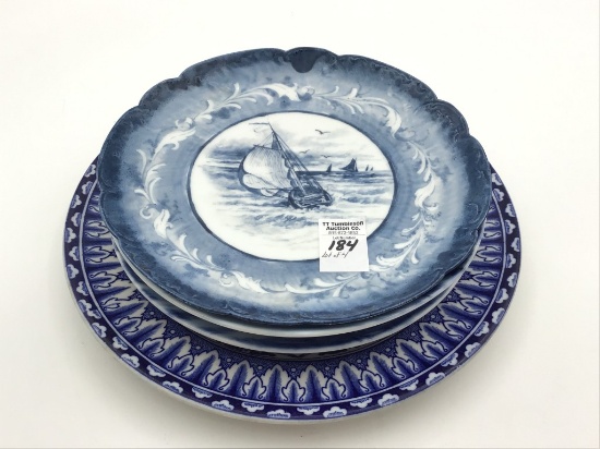 Lot of 4 Various Blue & White Pieces Including