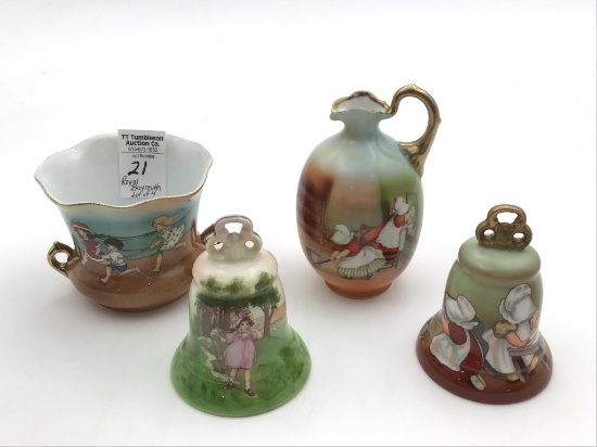 Royal Bayrueth Set of 4 Sm. Pieces-All