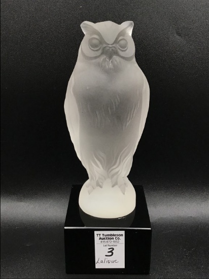 Lalique France Frosted Owl on Base