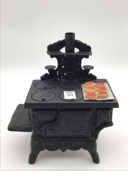 Child's Cast Iron Stove (10 1/2 Inch Tall)