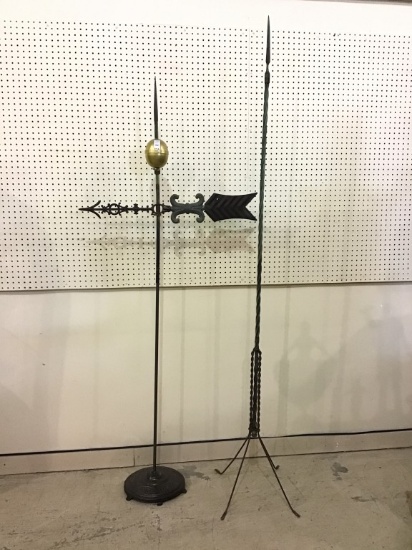 Lot of 2 Lightening Globe Stands Including