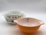 Lot of 3 Vintage Pyrex Cinderella Mixing Bowls-