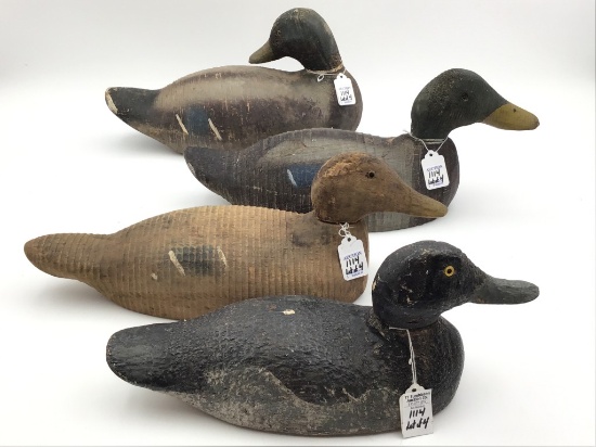 Lot of 4 Various Animal Trap & Victor Decoys