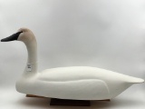 Very Lg. Swan by Phil Babe