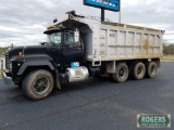 Mack tri-axle dump truck (1995), VIN 1M2P264C85M018768, aluminum bed, 549,179 miles, non-stick liner