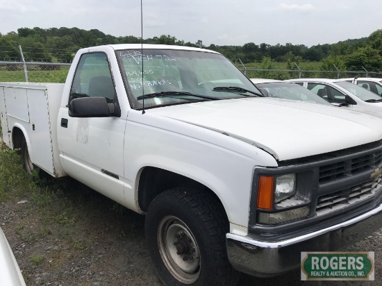 2000 CHEVROLET 2500 UTILITY