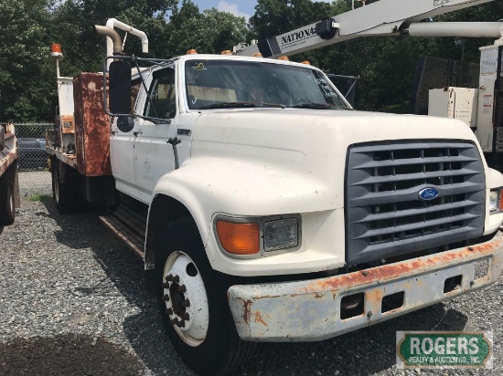 FORD | F-800 | FLAT BED TRUCK