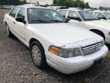 2010 - FORD  CROWN VICTORIA