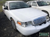 2010 - FORD -CROWN VICTORIA