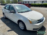 2010 FORD SMALL SEDAN