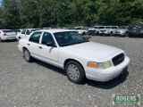 2011 FORD CROWN VICTORIA FULL SIZE SEDAN