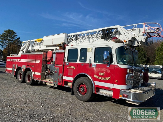 2003 SPARTAN RESERVE LADDER TRUCK