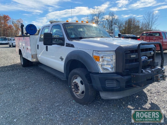 2011 FORD F-450 C/C UTILITY TRUCK