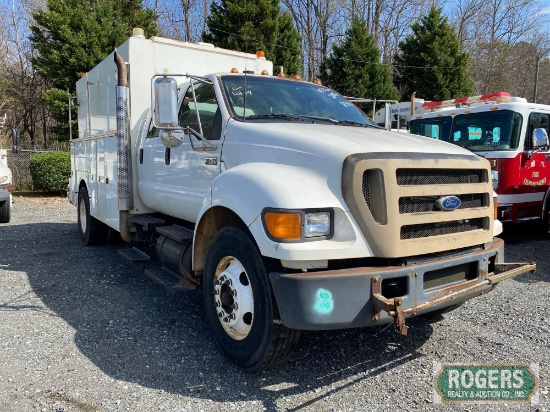 2006 FORD F-750 C/C