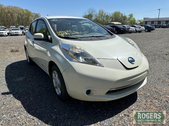 2012 NISSAN LEAF