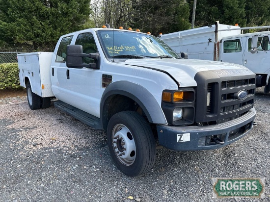 2010 FORD F-450 C/C