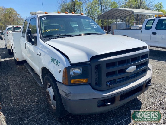 2005 FORD F-350 C/C