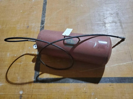 Air serve air tank