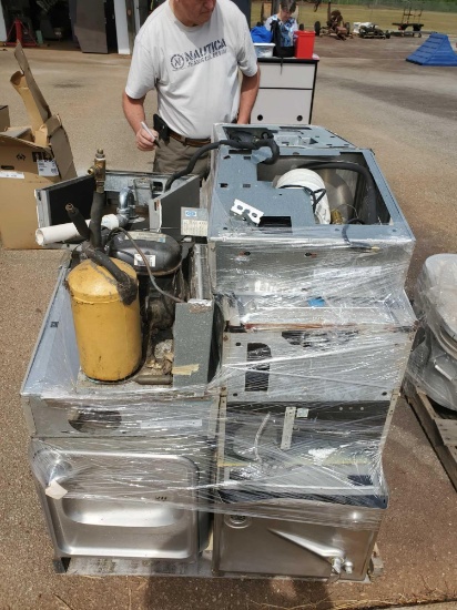 Lot of Approx 15 water fountains and parts