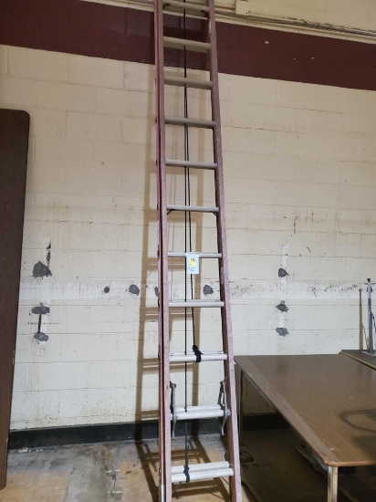 24 ft fiberglass extension ladder