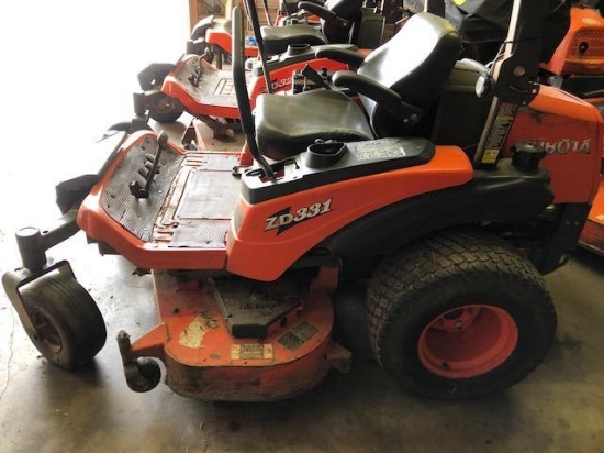 Kubota 331 Zero Turn mower