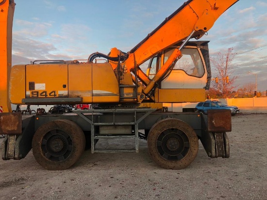 2005 Liebherr Hydraulic Rubber Tire Mobile Material Handler Model Litronic A944C HD, S/N