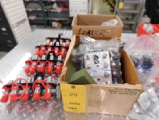 LOT: Hydraulic Remote Control Boxes & Couplers