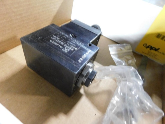 (1) Piece Live Tooling