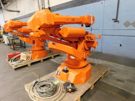 ABB Robot Model 1FK6083-6AZ21-9ZZ9- ZS01, S/N KD50-0069-14-007 (refurbished by manufacturer in 2018)
