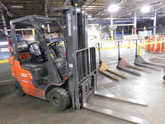 UniCarriers/Nissan 4000 lb. LP Forklift Model MAP1F2A25LB, S/N AP1F2-9U5282, Solid Tires, 3-Stage