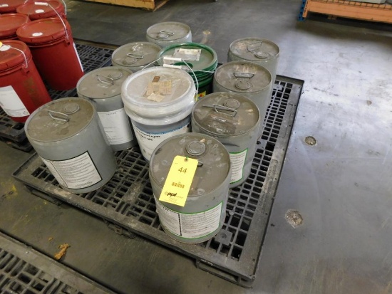 LOT: (50) Gallons Assorted Cutting & Grinding Fluid & Cleaner
