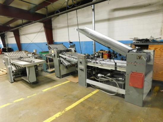 LOT: Baum Legend 1126 26 in. Wide Folder, with 8-Page Folder & Spare Parts