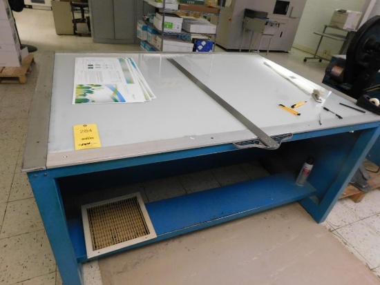 Treck 49 in. x 69 in. Light Table