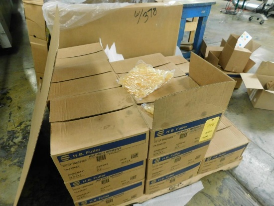 LOT: Hot Melt Glue on (2) Pallets