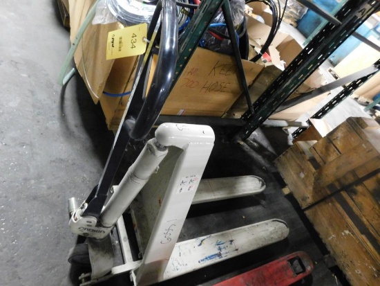 Scissor Style Hydraulic Pallet Jack