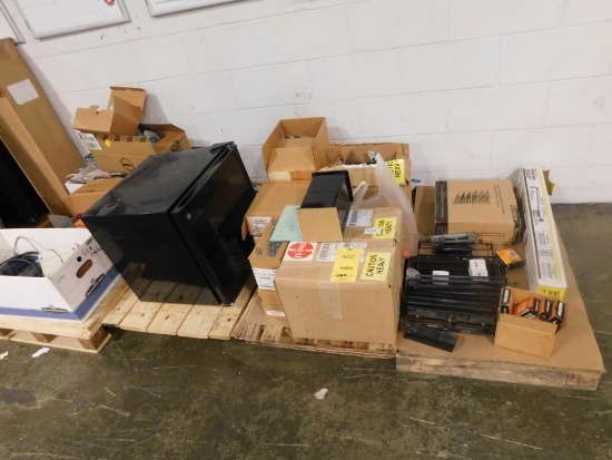 LOT: Assorted Battery Back-ups & Computer Accessories