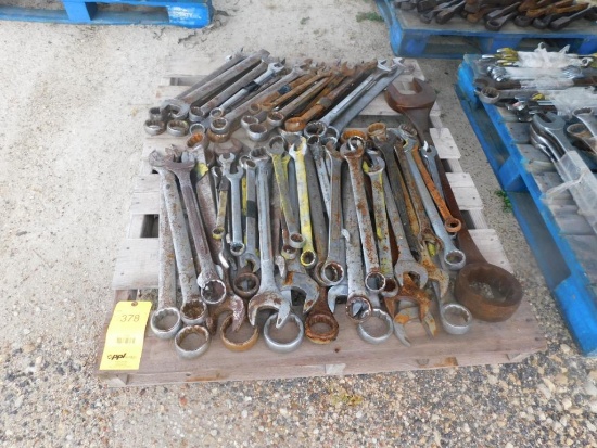 LOT: Assorted Combination Wrenches on (1) Pallet