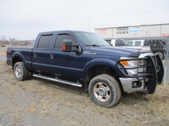 2012 Ford 250 XLT 4x4 Pickup Supervisor Truck, Crew Cab, 6 ft. Bed, Power windows, Looks, Seats,