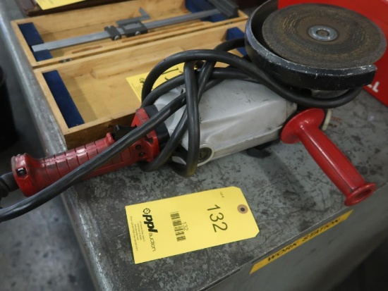 Milwaukee 9 in. Heavy Duty Grinder