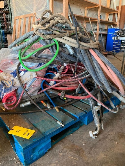 LOT: Assorted Truck Air Lines