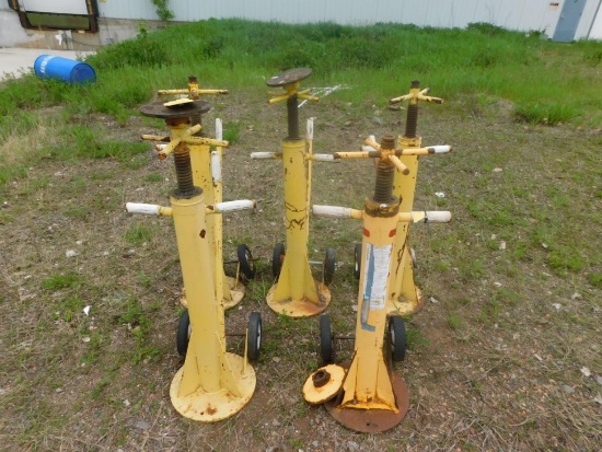 LOT: (5) Assorted Trailer Stabilizer Jacks