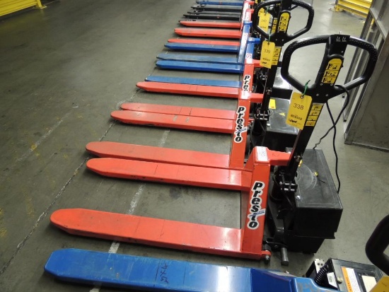 Presto Battery Powered Hydraulic Pallet Truck Model PSL 22/27-E, 2200 lb.Cap. 27 in.