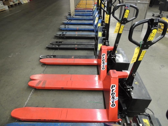 Presto Battery Powered Hydraulic Pallet Truck Model PSL 22/27-E, 2200 lb.Cap. 27 in.