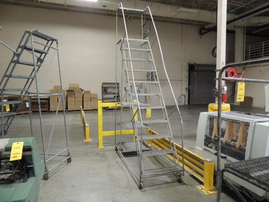 Safeety Ladder 11 Step, 250 lb.Cap