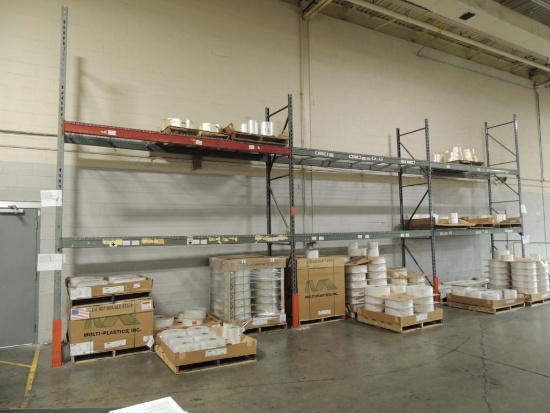 LOT: Pallet Racking 3 Sections 36in. x 12 ft. ( 3 in. Keystone)