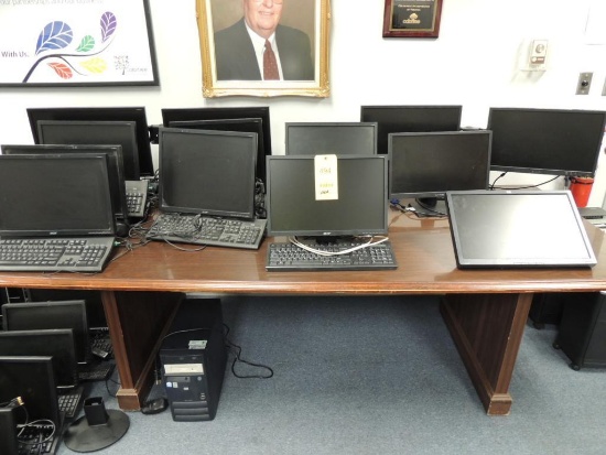 LOT: (12) Acer and Lenova Monitors