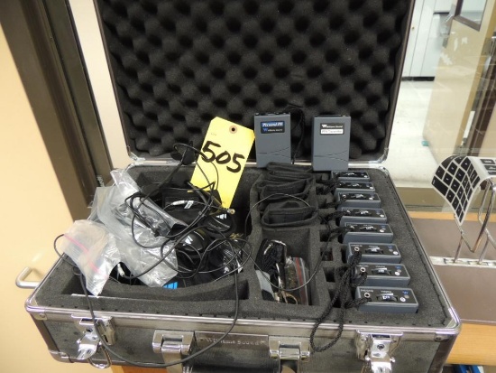 LOT: Williams Personal Pa System (2) T16 Transmitters (9) R7 Receivers